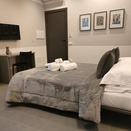 Rosy Room Design Marsala Bagian luar foto