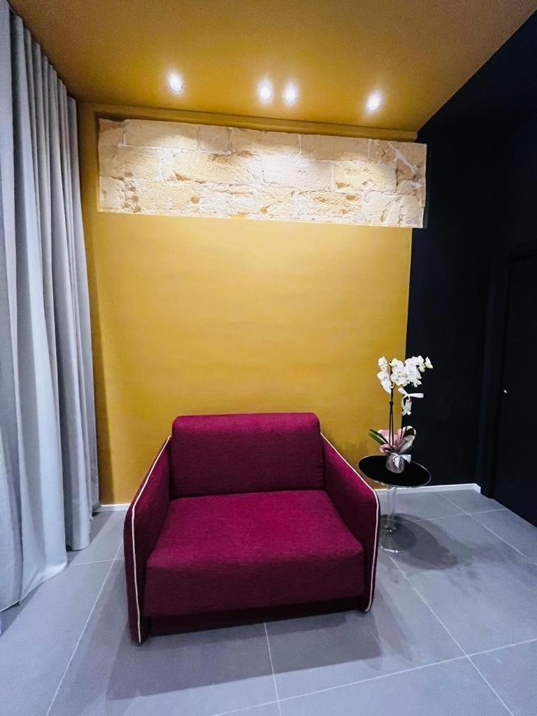 Rosy Room Design Marsala Bagian luar foto