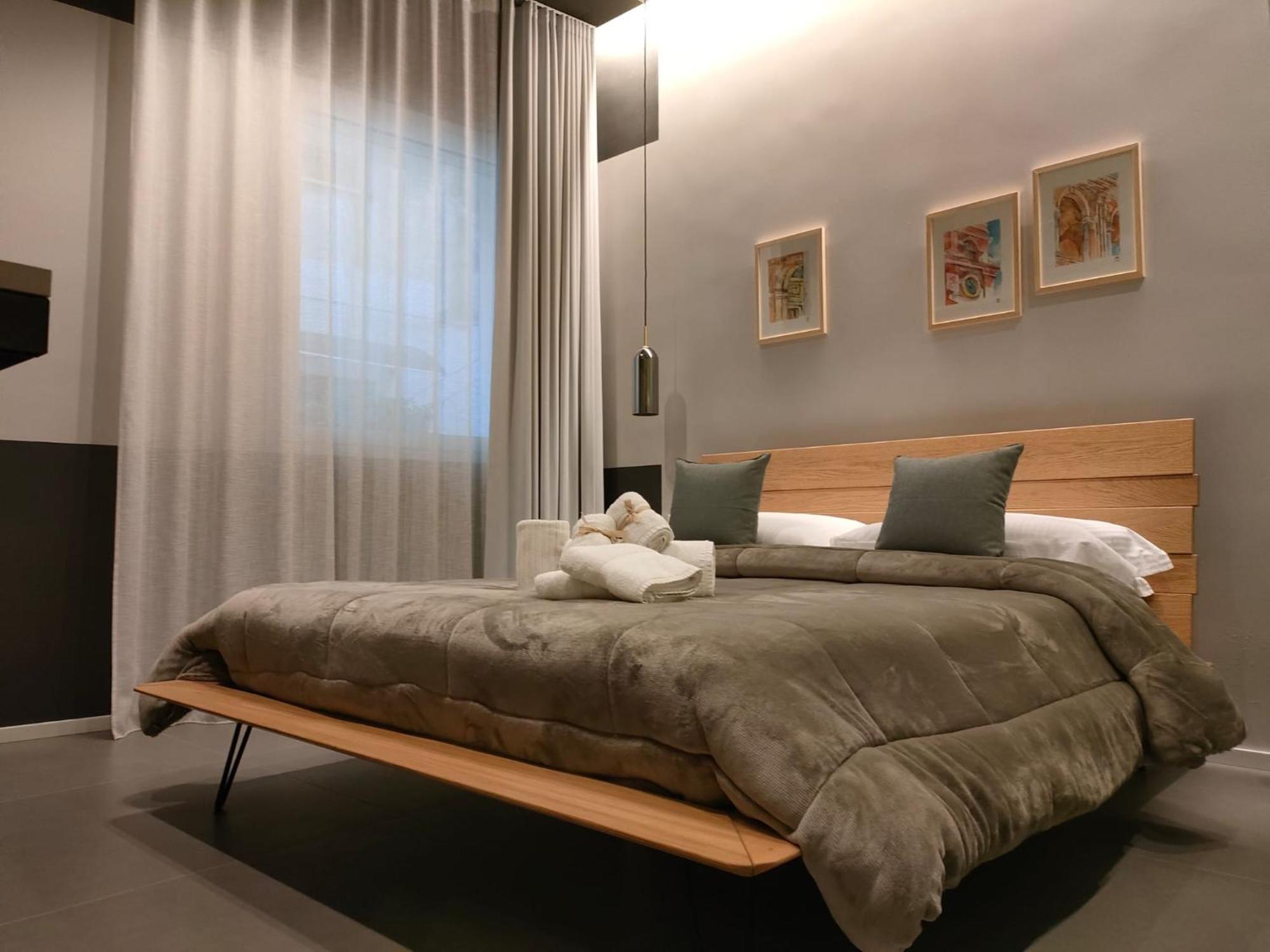 Rosy Room Design Marsala Bagian luar foto